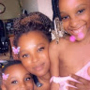 Meet your Posher, Letittia